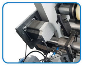 TF-1600B 全自动高速分切机